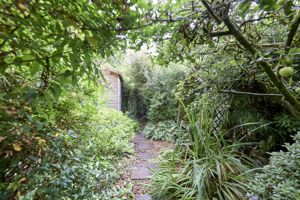 Photo 26- click for photo gallery